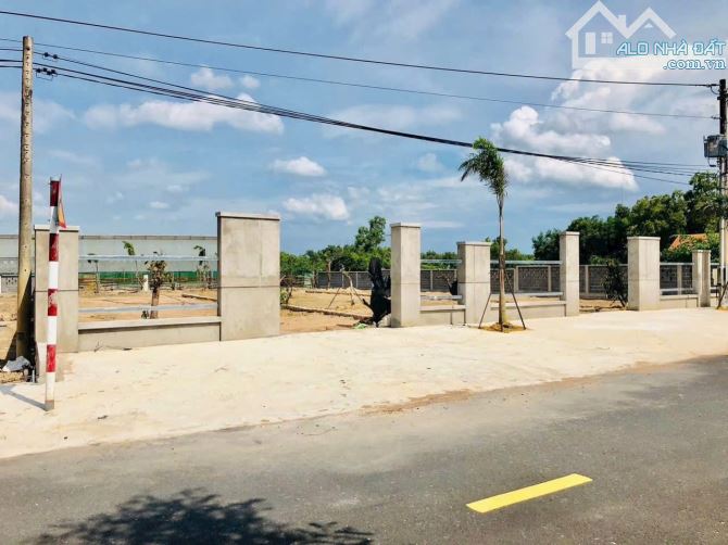 THỊ TRẤN PHƯỚC HẢI- GẦN BIỂN PHƯỚC HẢI - BRVT ( Nay là Xã Phước Hải - TP HCM)