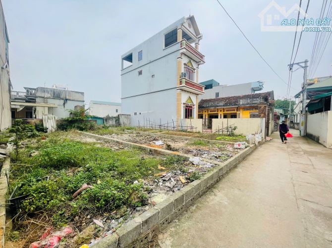 🌟Dương Tảo- Vân Tảo đường thông oto 7 chỗ cạnh cầu Mễ Sở  ** DT: 58,6M **MT: 3,80M nở hậu