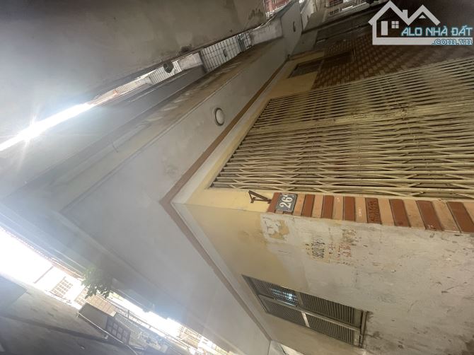 Bán nhà phố vũ tông phan. 45m2. Lô góc . Cách mặt phố chỉ 10m. Giá 11.5 tỷ