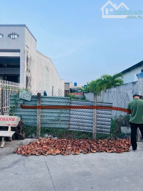 ✅ Bán đất thổ hẽm 14 đường 7m 827A thuộc Phường 7 , TP Tân An _ DT: 5 x 35.6m2