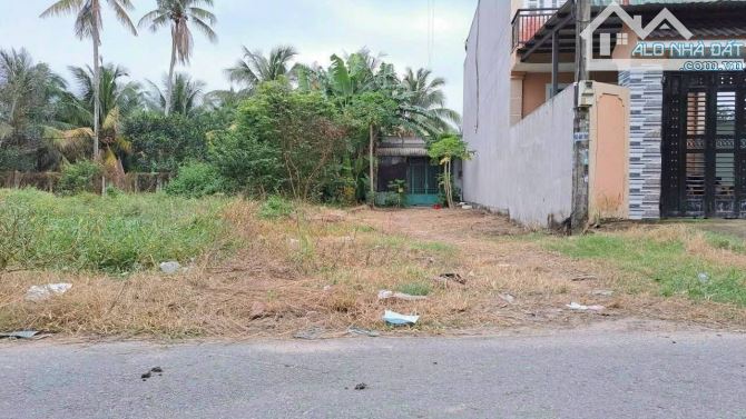 Đất thổ cư mặt tiền nhựa trung tâm xã Phước Vĩnh An Củ Chi TPHCM, DT: 5x22m.