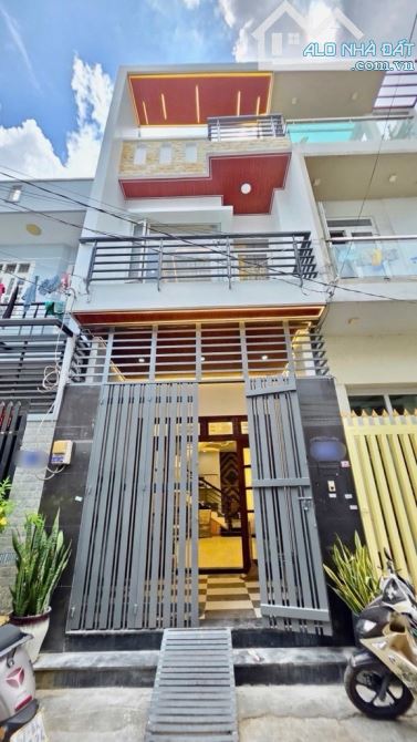 Nhà Mới Hẻm Xe Hơi Gần Hương Lộ 2. 3 Tầng. 4mX14m Chỉ 5.8 tỷ