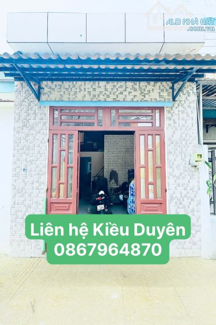 Bán Nhà Ngay Thị Trấn Hóc Môn- 50M2(4 12.5 )- 2Tầng -Gần Mặt Tiền - Chỉ 2,9Tỷ.