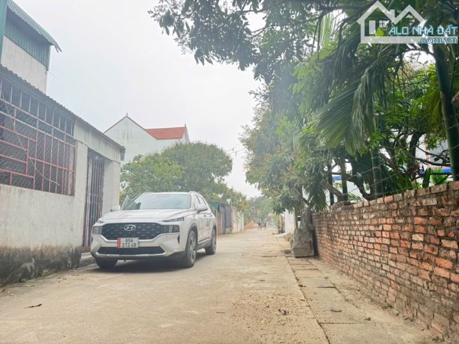 ♨️ KHUÔN TIỀN -Bãi Sậy Tân Dân Khoái Châu 102m MT5m - Thông Ô TÔ Khu Đông Dân Cư
