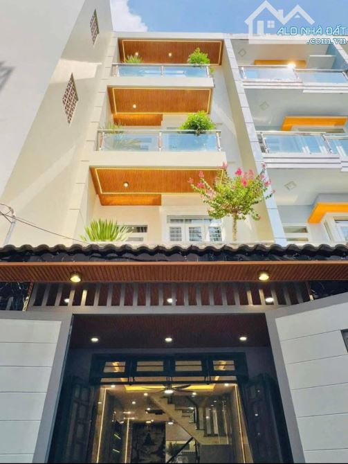 SIÊU PHẨM 102 TẠI TRUNG TÂM QUẬN 5- DƯƠNG TỬ GIANG, QUẬN 5. GIÁ 4,96 TỶ/ 66M2 (4,5X14,7)