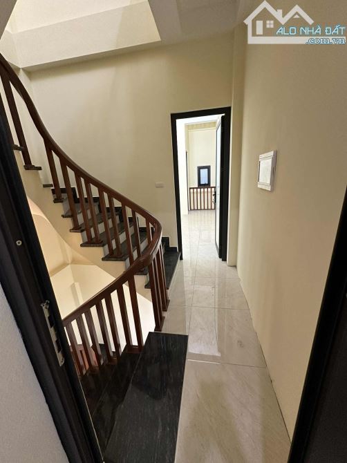 TỔ 46 THỊ TRẤN ĐÔNG ANH (CŨ)  BÁN NHÀ 3 TẦNG 45M² GIÁ NHỈNH 4 TỶ +NGÕ NÔNG RỘNG 2,5M OTO Đ - 2