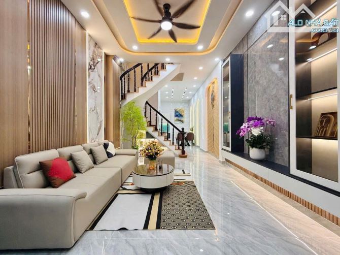 Duy nhất căn Vườn Lài, Quận Tân Phú / 52m2 / 4 tỷ 990 triệu / sổ hồng riêng chính chủ