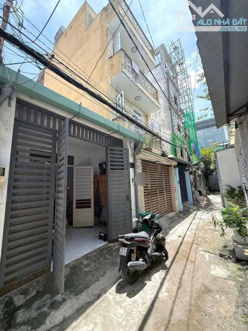 Bán nhà hẻm 3,5m đường Nguyễn Duy Cung, P.12, 4,1 x 17, 2PN giá 4.6 tỷ tl