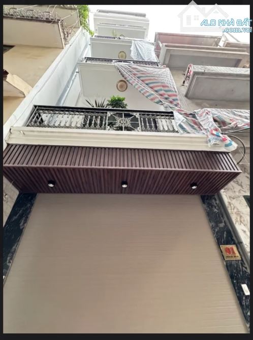 Cần bán nhà Lê Trọng Tấn 6tầng thang máy full nội thất.