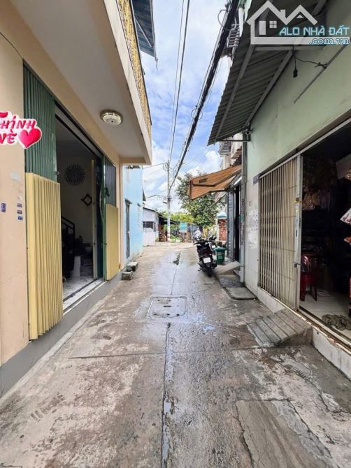 🔥CHỈ 2.95 TỶ–CÓ NGAY NHÀ ĐẸP 2 TẦNG- SHR VUÔNG VỨC - KỀ BÊN TÊN LỬA – GIÁP QUẬN 6 🔥