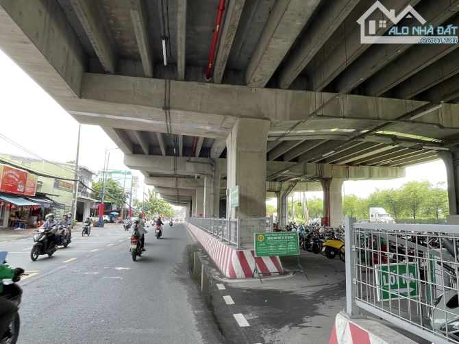 Bán gấp đất đường Nguyễn Văn Bá ngay Metro Bình Thái, DT 125m2 (7 x 18) giá 12,5 tỷ