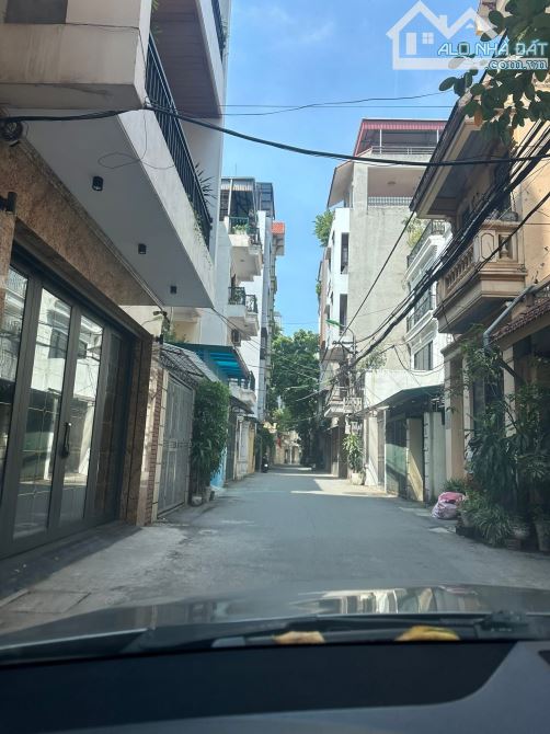 PHÂN LÔ Ô TÔ TRÁNH - 8 TẦNG THANG MÁY - NHÀ CỰC ĐẸP - CHỦ TỰ XÂY  ✅Nhà nằm trong khu phân