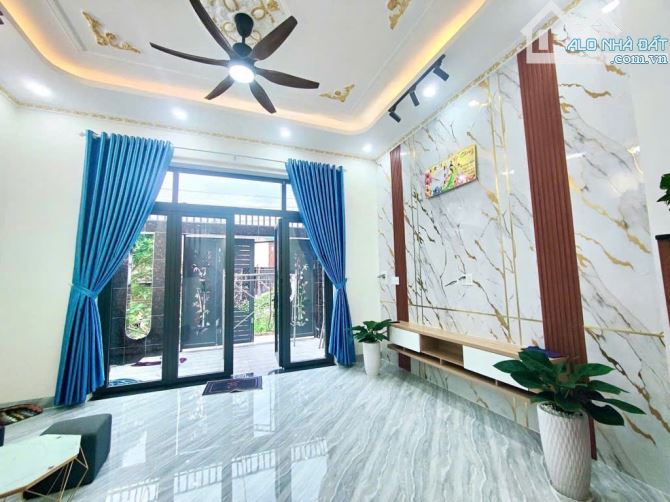 Bán nhà Bình Chiểu 55m2 giá 4.4 TỶ. Phân khúc tốt nhà đẹp giá siêu hơi LH ngay để thêm tt