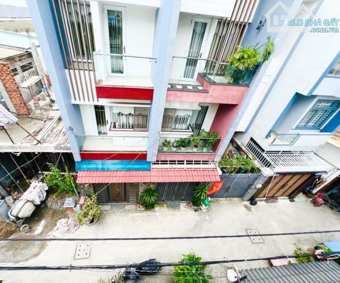 LUỸ BÁN BÍCH,TÂN PHÚ, 4M x 14M, 3 TẦNG BTCT, HXH THÔNG, GIÁP Q11, TÂN BÌNH, CHỈ 6.X TỶ