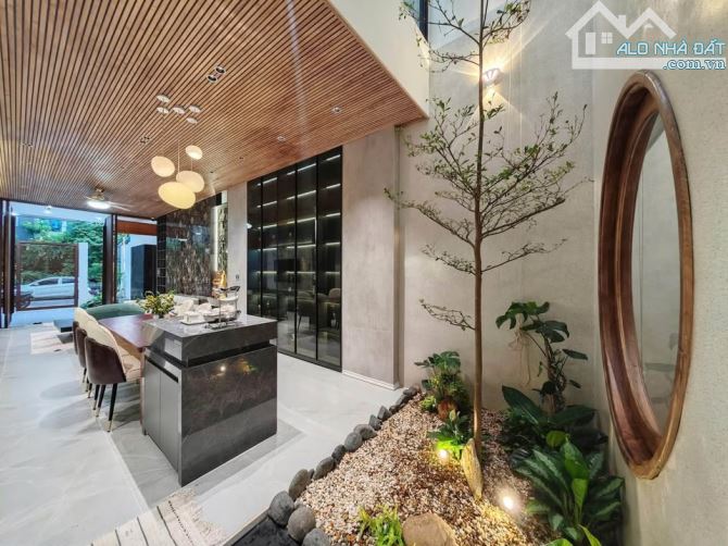 Bán nhà 3 tầng Lê Văn Thủ - Nam Việt Á, Đà Nẵng