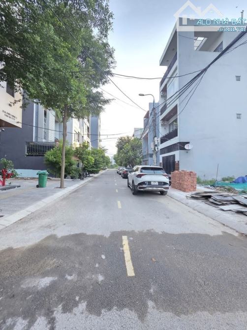 Cần bán đất mặt tiền Thế Lữ khu An Hải Bắc, Sơn Trà.