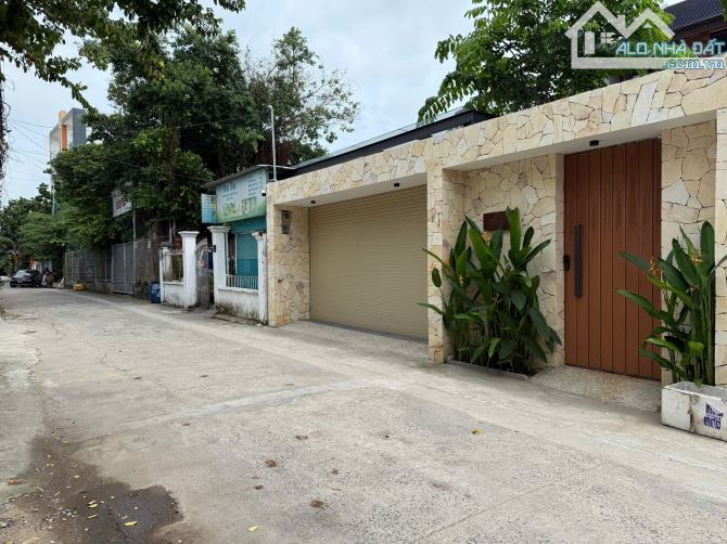 Bán căn Biệt thự, gần Vạn Phúc, 267m2 đất, Hiệp Bình Phước, giá 19 tỷ