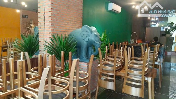 Bán nhà Kinh Doanh, MT Hiệp Bình, Thủ Đức, 6.2x22m, 3 tầng, 26 tỷ