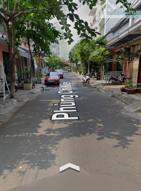 🔥 Chính chủ gửi bán lô đất ( tặng nhà ) MT đường 5m5 Phùng Chí Kiên . ( kẹp kiệt 5m)