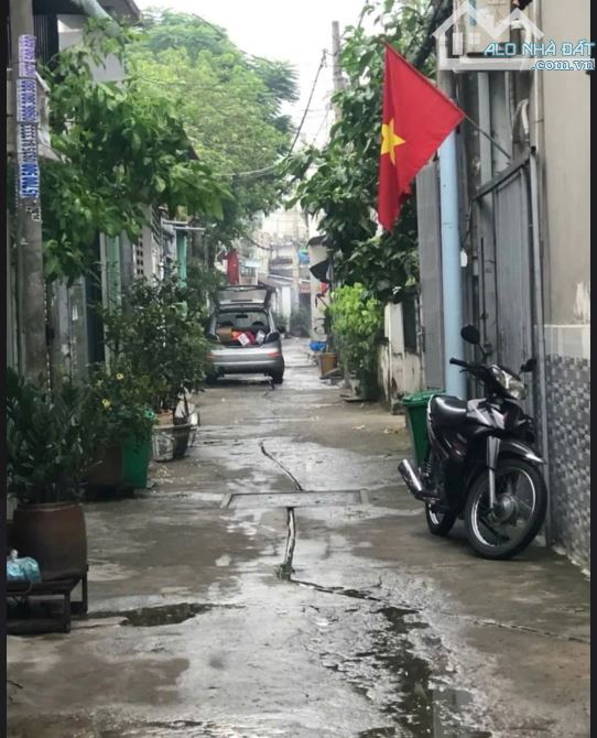Bán Nhà Lê Văn Khương Quận 12 – Hẻm Xe Hơi Thông, 5.2x17m, Nhà Cấp 4 Đẹp, Giá Chỉ 3.89 Tỳ