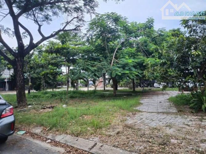 📌📌📌LÀM VIỆC TRỰC TIẾP GIÁ TỐT !!!bán lô kiệt oto tô hiệu giá rẻ