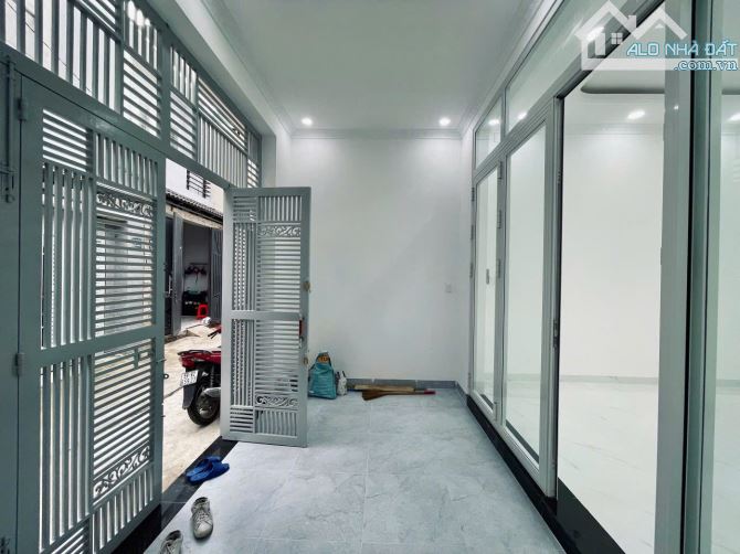 Bán Nhà Cấp 4 HXH Cống Lở Tân Bình 99m², Ngang 5m , Giá 7.3 Tỷ TL