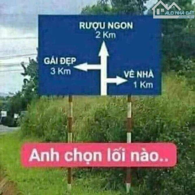 K93	Hạ giá từ 3,8 tỷ còn 3,3 tỷ cho lô góc 2 mặt tiền vỉa hè ngay tp Bà Rịa cũ. - Vị trí đ