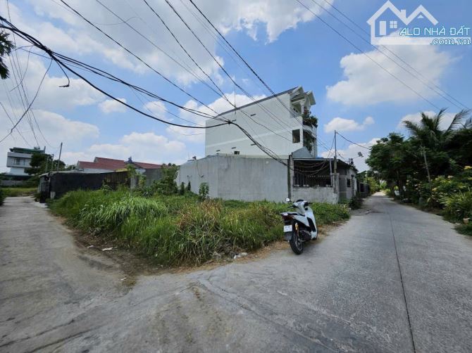 Bán đất góc 2MT đường Bình Nhâm 16 P.Bình Nhâm Tp.Thuận An chỉ 2 tỷ 850 TL M7766