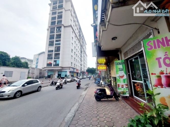 Bán gấp Tòa nhà phố LÊ VĂN LƯƠNG, THANH XUÂN, 120m, 8T, MT 22m,, Kinh Doanh, Nhỉnh 70 tỷ.