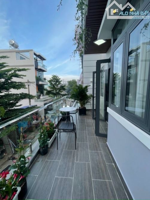 HUỲNH TẤN PHÁT- KHU THESUN- TT NHÀ BÈ-  4TẦNG-  81M²-  MỚI, ĐẸP- 8,89TỈ