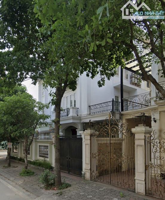 BIỆT THỰ CAO CẤP KĐT TÂY NAM LINH ĐÀM - VIEW VƯỜN HOA - 250M2 - MT 12M - GIÁ 58 TỶ