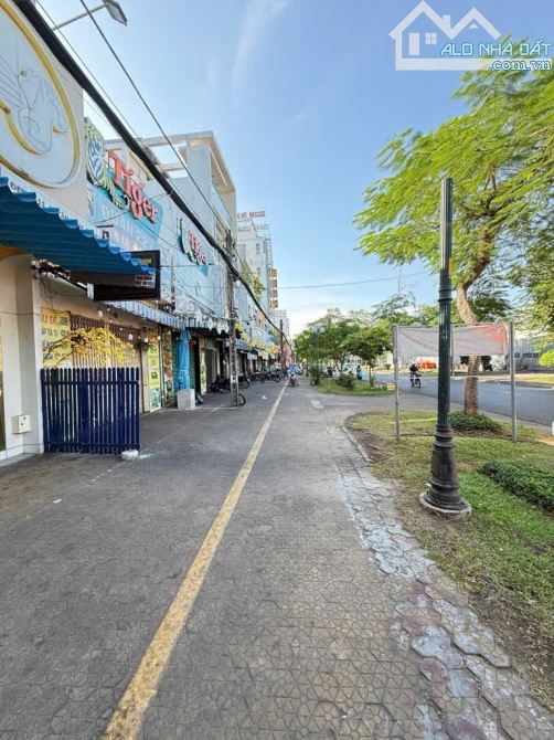 🔥[TÂN BÌNH] MẶT TIỀN ĐỒNG ĐEN - 227M2 - 3 TẦNG - NGANG 6.4 NỞ HẬU 9.4M - GIÁ 40T
