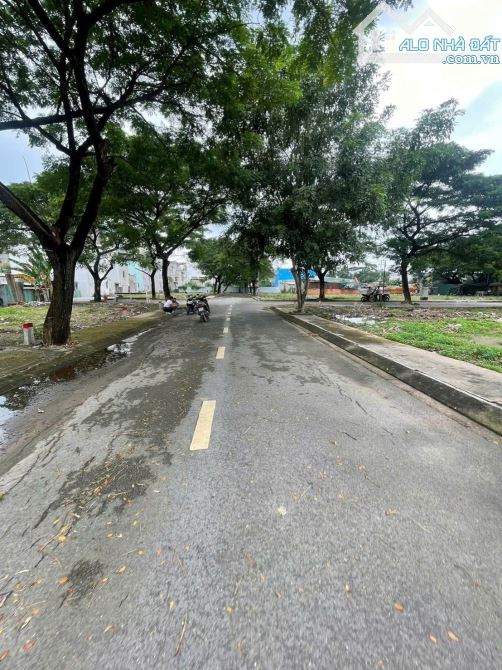 ĐẤT NỀN THỚI AN NGANG 5.5M GIÁ 4.X TỶ – LÊ THỊ RIÊNG, Q.12