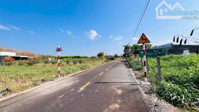 ĐƯỜNG NHỰA - PHƯỚC LONG THỌ - ĐẤT ĐỎ- BRVT - NGAY ĐƯỜNG NGUYỄN HUỆ.  🌈 DT: 170,5m2 - 80m2