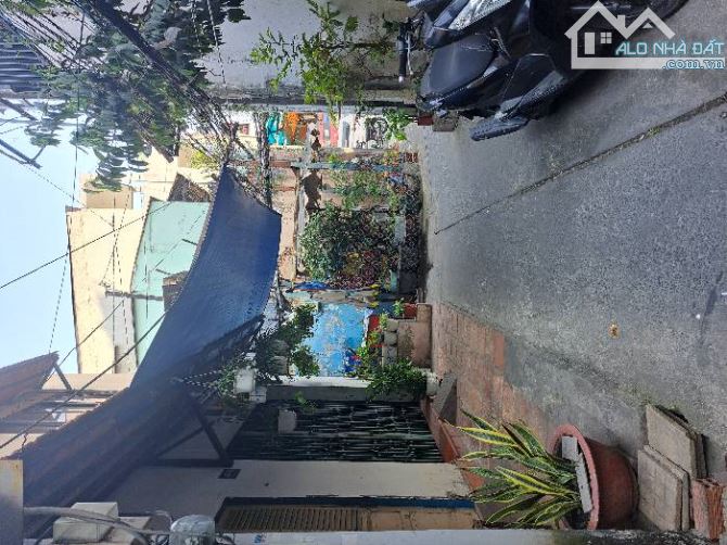 BÁN NHÀ HẺM LÊ ĐẠI HÀNH, QUẬN 11, 15M2
