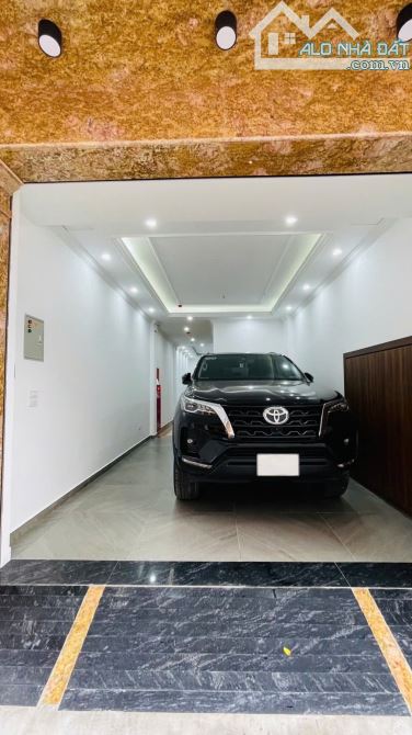 BÁN NHÀ PHÂN LÔ PHÙNG CHÍ KIÊN, CẦU GIẤY - 55M x 7T THANG MÁY - GARA Ô TÔ - KINH DOANH