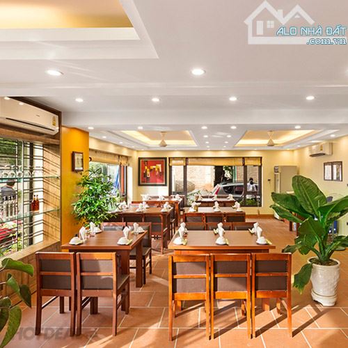 SIÊU PHẨM MẶT PHỐ LẠC LONG QUÂN - MT QUYỀN LỰC 14M - 3 MẶT THOÁNG - VỈA HÈ 6M - SỔ VUÔNG