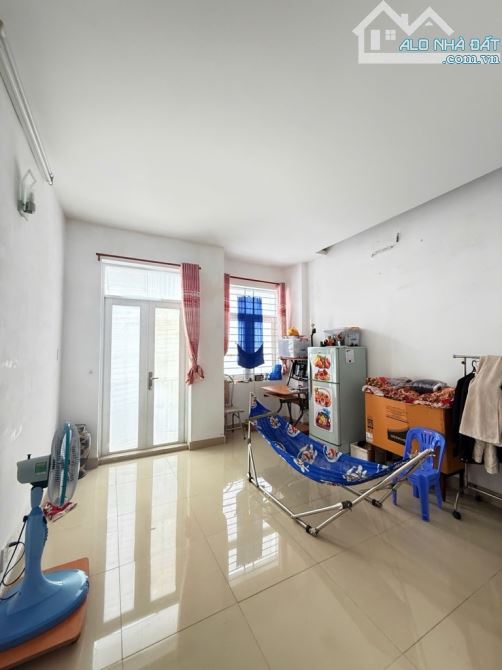 Nhà 4 tầng trục Huỳnh Tấn Phát, 61.7m² – 7.2 tỷ, đường 12m - 10
