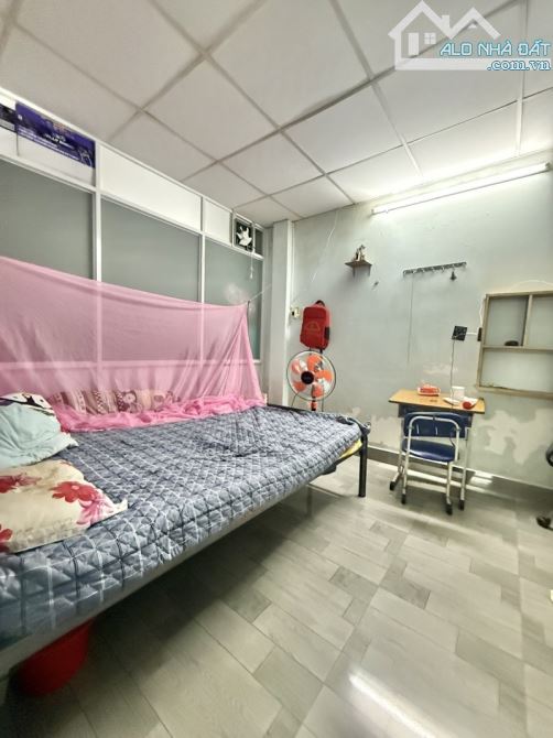 Hiếm Tân Phú - 60M2 A4 - Hẻm 4M Chuẩn - Chỉ Nhỉnh 5 Tỷ - 10