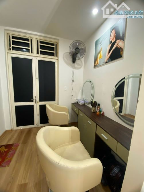 Nhà 02 Tầng Măt tiền Trần Quang Khải, Trung Tâm Ngã 6, Huế - 10
