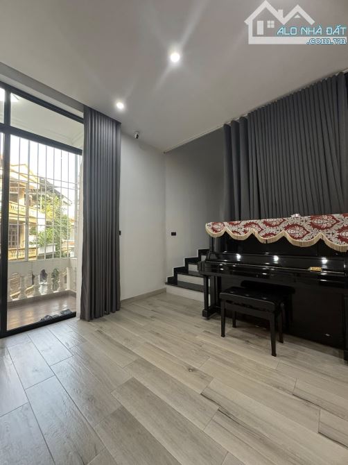 CHÙA HÀ - PHÂN LÔ - Ô TÔ ĐỖ CỬA - 51M2 X 5 TẦNG, MT 4.6M, KINH DOANH, 22.6 TỶ - 10