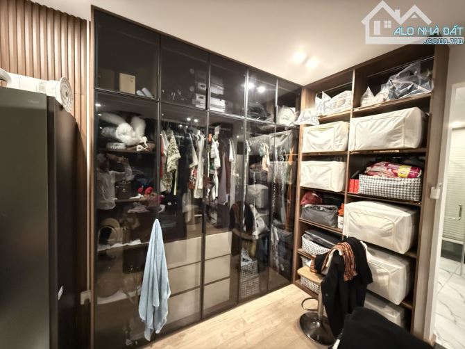 Siêu Phẩm Tư Đình/ 22.8 tỷ/97/115 M2 nhà 6 Tầng Thang máy - 10