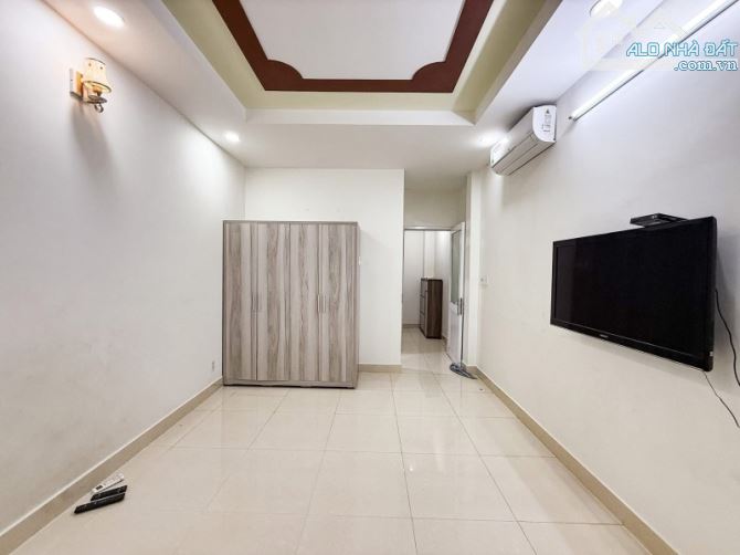 BÁN NHÀ 4 TẦNG KIÊN CỐ, 33M², 2PN MASTER 3WC + ST, PHAN VĂN TRỊ P12 B.THẠNH, CHỈ 5.85 TỶ - 10