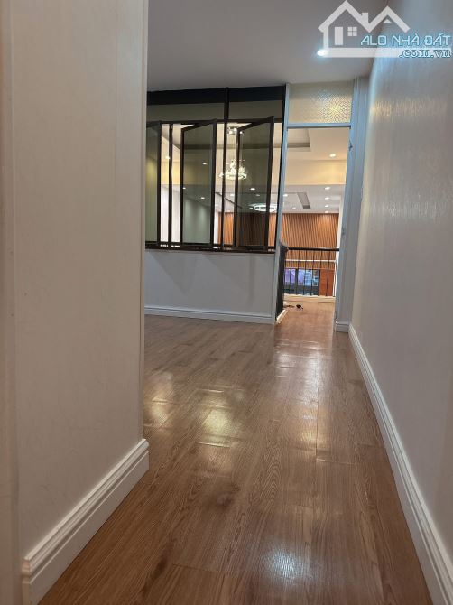 🔥 Nhà gác đúc mặt tiền đường 7m5 Tôn Đản  - Dt 70m2 hướng tây nam - 10