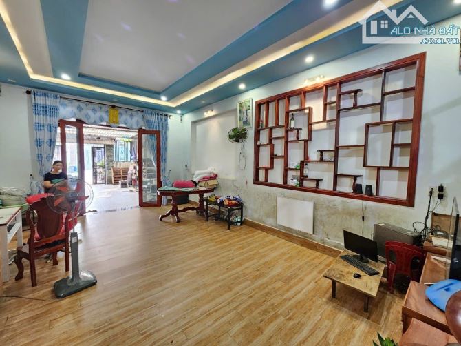 Bán nhà 1 trệt 1 lầu MT đường An Phú 20, P.An Phú, Tp.Thuận An chỉ 4 tỷ 1 TL M3643 - 10