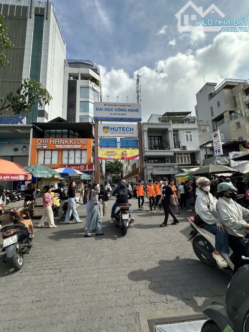 CHDV CẠNH ĐH HUTECH - 84m2 NỞ HẬU - 8 PHÒNG LUÔN FULL - 15 TỶ - 10