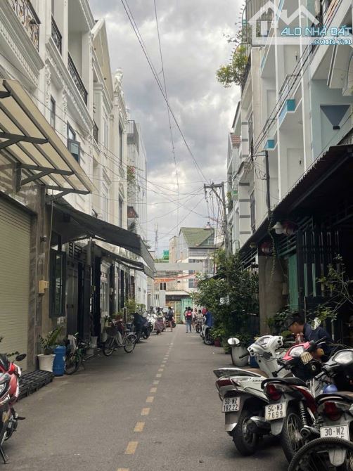 Bán nhà 5 tầng Liên khu 10-11 ngay khu VIP Phan Anh, ô tô ngủ trong nhà, 64m2,chỉ 6,99 tỷ - 11