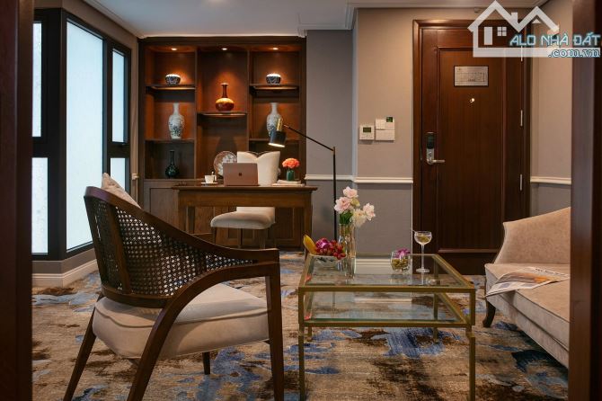 Giảm 100 tỷ - Chủ nợ Bank 200 Tỷ- khách sạn Hàng Bông- 390m2 - 380 tỷ- Dòng tiền 83 tỷ/năm - 1