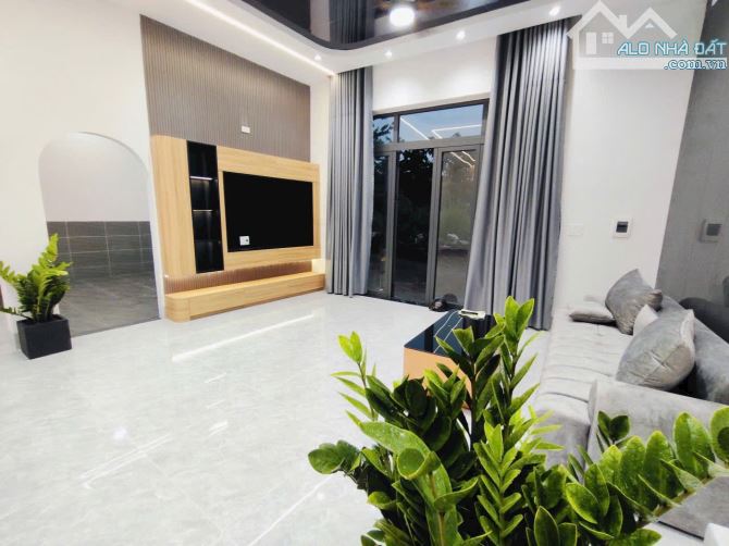 NHÀ LẦU ĐÁNG SỐNG TRUNG TÂM TP BIÊN HOÀ - 1