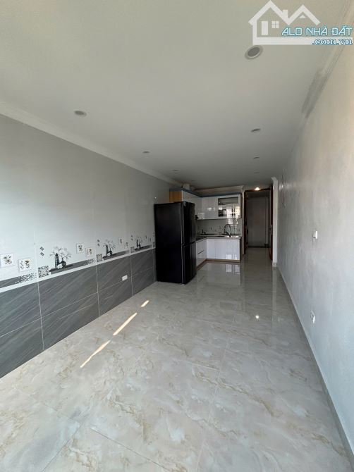 BÁN NHÀ MẶT PHỐ QUẬN HAI BÀ TRƯNG - 43M2 X 5 TẦNG THANG MÁY XÂY MỚI - OTO TRÁNH - VỈA HÈ - 1